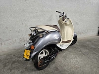Sym - bromscooter - mio 50 - 4t 45km uitvoering dfv94g - afbeelding 5 van  7