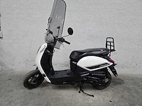 Sym - bromscooter - mio 50i - 4t 45km uitvoering dvf20h - afbeelding 1 van  8