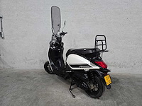 Sym - bromscooter - mio 50i - 4t 45km uitvoering dvf20h - afbeelding 5 van  8