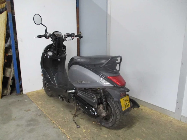 Sym - bromscooter - mio 50i - scooter - afbeelding 2 van  11