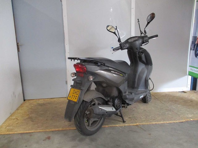 Sym - bromscooter - orbit 50 ii - scooter - afbeelding 9 van  11