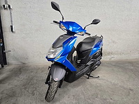 Sym - bromscooter - orbit iii - 4t 45km uitvoering fnp67p - afbeelding 1 van  7