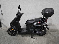 Sym - bromscooter - orbit iii - 4t 45km uitvoering frv19t - afbeelding 1 van  8