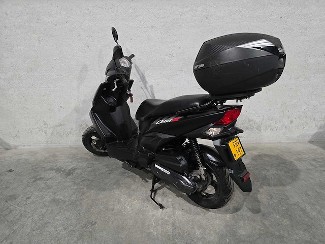 Sym - bromscooter - orbit iii - 4t 45km uitvoering frv19t - afbeelding 6 van  8