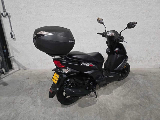 Sym - bromscooter - orbit iii - 4t 45km uitvoering frv19t - afbeelding 7 van  8
