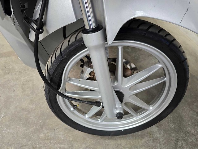Sym - bromscooter - symphony - 4t 45km uitvoering d129sr - afbeelding 8 van  10