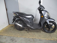 Sym - bromscooter - symphony 50 rs - scooter - afbeelding 8 van  10