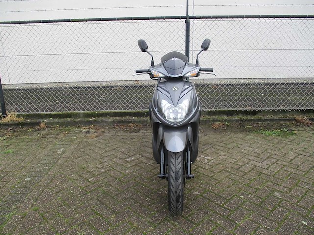 Sym - bromscooter - symphony sr 50 - scooter - afbeelding 5 van  11