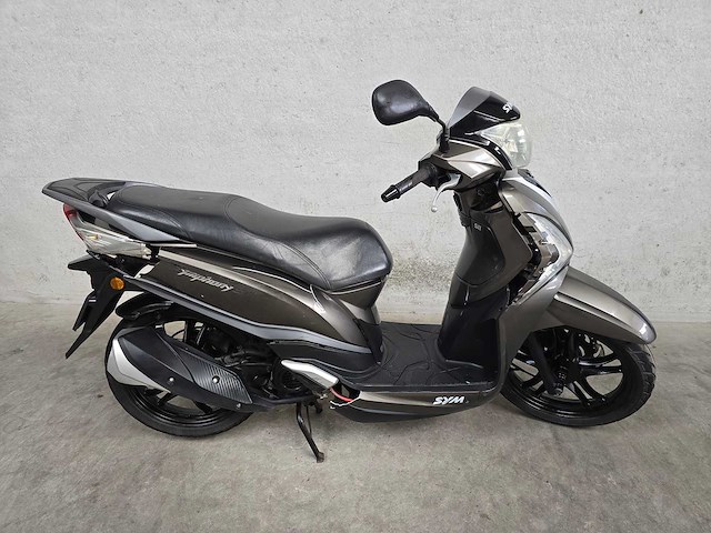 Sym - bromscooter - symphony st - 4t 45km uitvoering ddk96d - afbeelding 1 van  8