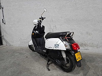 Sym - bromscooter - tonik - 4t 45km uitvoering f589rl - afbeelding 6 van  7