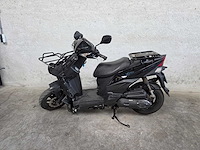 Sym - bromscooter - x-pro - 4t 45km uitvoering fjd09j - afbeelding 1 van  6