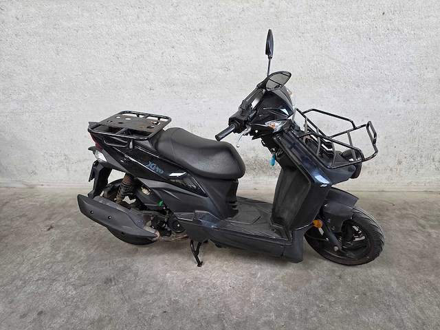 Sym - bromscooter - x-pro - 4t 45km uitvoering fjd09j - afbeelding 2 van  6