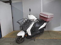 Sym - bromscooter - x-pro e5 injectie - scooter - afbeelding 4 van  11