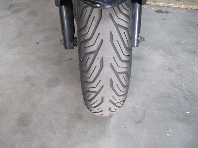 Sym - bromscooter - x-pro euro 5 injectie - scooter - afbeelding 5 van  10