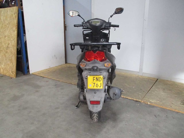 Sym - bromscooter - x-pro euro 5 injectie - scooter - afbeelding 9 van  10
