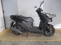 Sym - bromscooter - x-pro euro 5 injectie - scooter - afbeelding 4 van  7