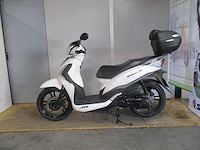 Sym - scooter - symphony st 125 - motorcycle - afbeelding 1 van  11