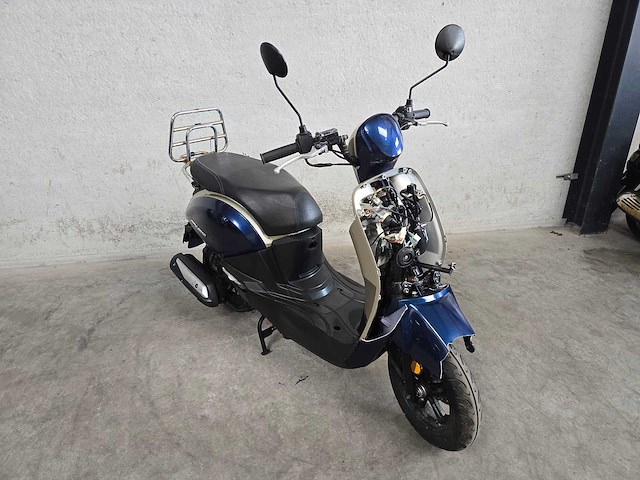 Sym - snor scooter - mio - moped 4t 25km uitvoering dzf45l - afbeelding 2 van  3