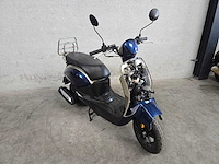Sym - snor scooter - mio - moped 4t 25km uitvoering dzf45l - afbeelding 2 van  3