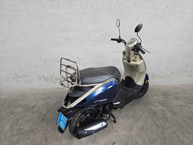 Sym - snor scooter - mio - moped 4t 25km uitvoering dzf45l - afbeelding 3 van  3