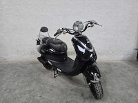Sym - snorscooter - allo - 4t 25km uitvoering f469kb - afbeelding 4 van  7