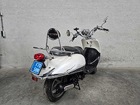 Sym - snorscooter - allo - 4t 25km uitvoering f705bn - afbeelding 3 van  4