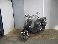 Sym - snorscooter - allo - scooter - afbeelding 4 van  11