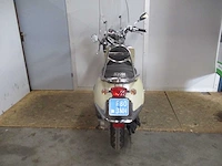 Sym - snorscooter - allo - scooter - afbeelding 10 van  11