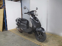 Sym - snorscooter - allo gt - scooter - afbeelding 7 van  11