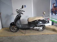 Sym - snorscooter - allo retro - scooter - afbeelding 1 van  4