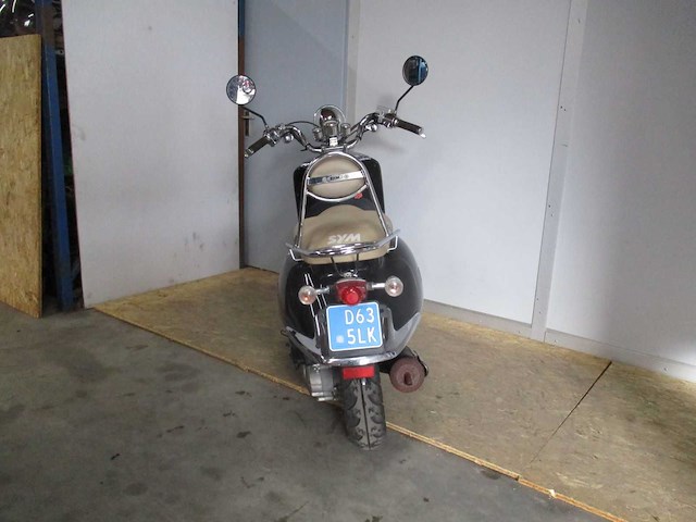 Sym - snorscooter - allo retro - scooter - afbeelding 6 van  6