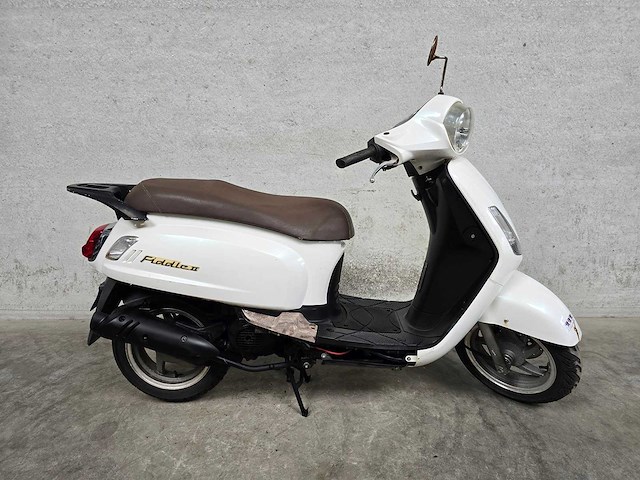 Sym - snorscooter - fiddle ii - 4t 25km uitvoering d075dl - afbeelding 2 van  7