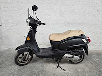 Sym - snorscooter - fiddle ii - 4t 25km uitvoering dkb90b - afbeelding 1 van  6