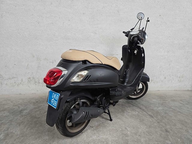 Sym - snorscooter - fiddle ii - 4t 25km uitvoering dkb90b - afbeelding 5 van  6