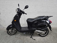 Sym - snorscooter - fiddle ii - 4t 25km uitvoering dls54j - afbeelding 1 van  7