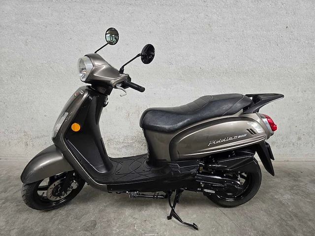 Sym - snorscooter - fiddle ii - 4t 25km uitvoering fdl28g - afbeelding 1 van  8