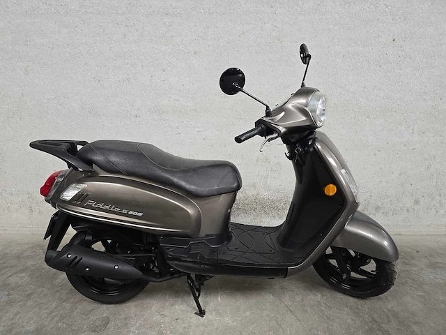 Sym - snorscooter - fiddle ii - 4t 25km uitvoering fdl28g - afbeelding 2 van  8