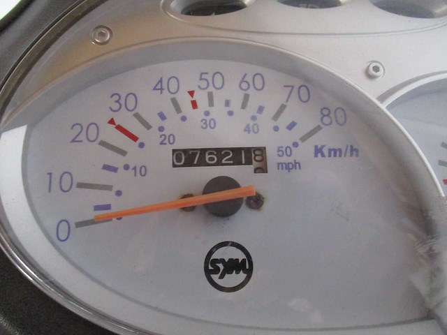 Sym - snorscooter - fiddle ii 50 s - scooter - afbeelding 4 van  4