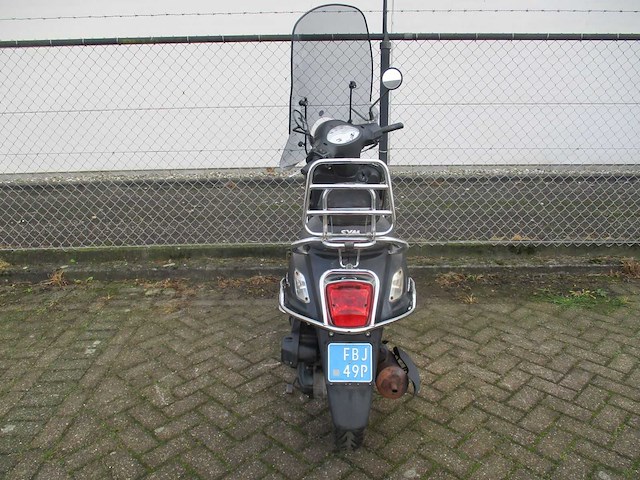 Sym - snorscooter - fiddle ii 50s - scooter - afbeelding 10 van  11