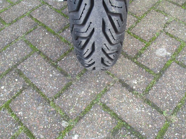 Sym - snorscooter - fiddle ii 50s - scooter - afbeelding 6 van  11