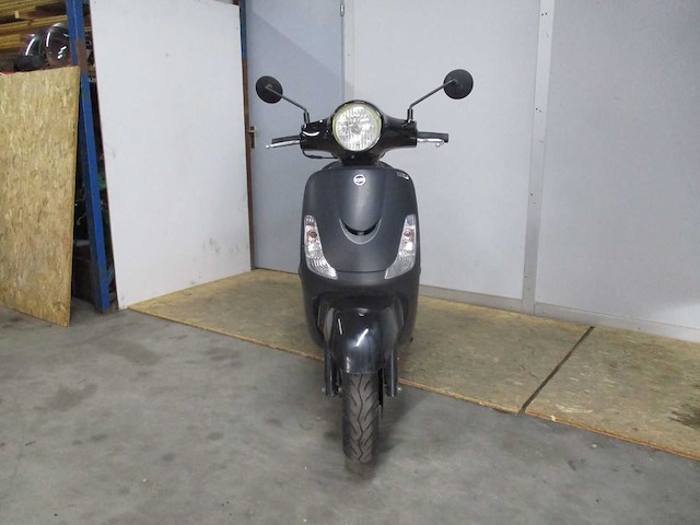 Sym - snorscooter - fiddle ii 50s - scooter - afbeelding 4 van  10