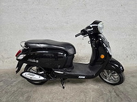 Sym - snorscooter - fiddle iii - 4t 25km uitvoering dbz26j - afbeelding 1 van  4