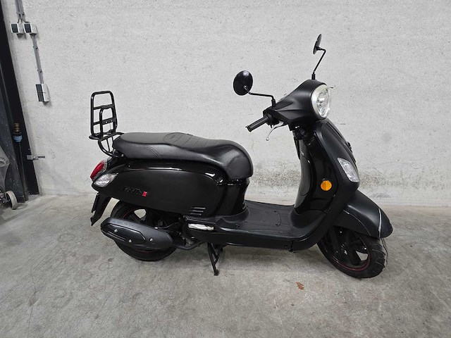 Sym - snorscooter - fiddle iii - 4t 25km uitvoering dvl40t - afbeelding 2 van  8