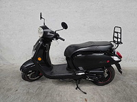 Sym - snorscooter - fiddle iii - 4t 25km uitvoering dvl40t - afbeelding 1 van  8