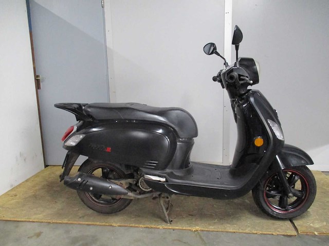Sym - snorscooter - fiddle iii - scooter - afbeelding 5 van  11