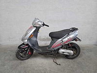 Sym - snorscooter - jet euro x - 2t 25km uitvoering fg085r - afbeelding 1 van  7