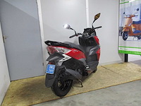 Sym - snorscooter - jet14 - scooter - afbeelding 9 van  11