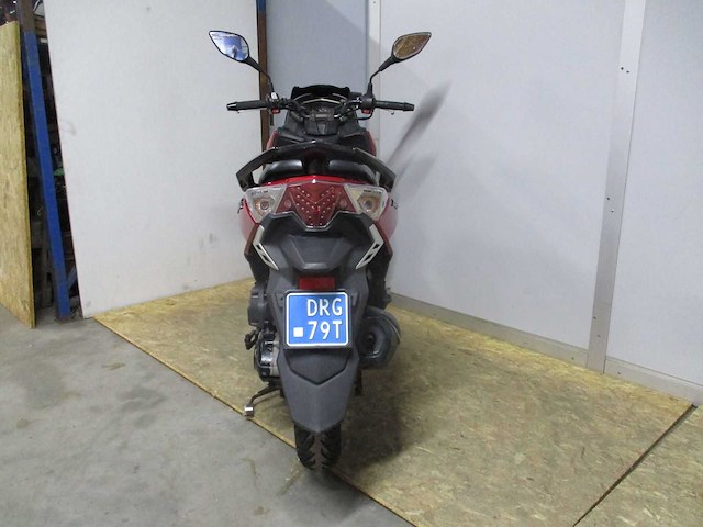 Sym - snorscooter - jet14 - scooter - afbeelding 10 van  11