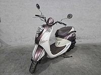 Sym - snorscooter - mio 50 - 4t 25km uitvoering d565xf - afbeelding 3 van  7