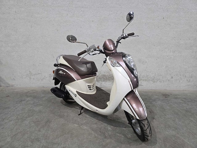 Sym - snorscooter - mio 50 - 4t 25km uitvoering d565xf - afbeelding 4 van  7